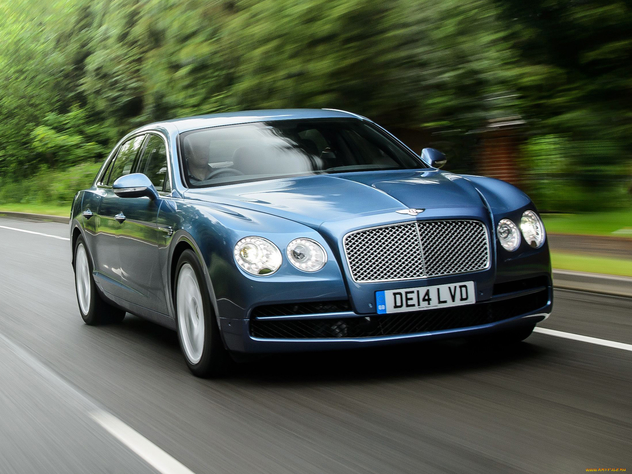, bentley, spur, v8, flying, uk-spec, 2014
